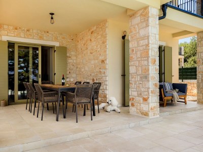 Villa Villa Pinaza B with heated pool, sauna, and whirlpool in Vrbnik - Outdoor photo 11