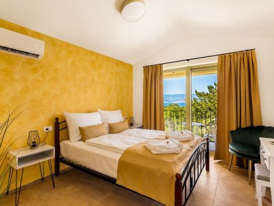 Villa Villa Pinaza B with heated pool, sauna, and whirlpool in Vrbnik - Features photo 27