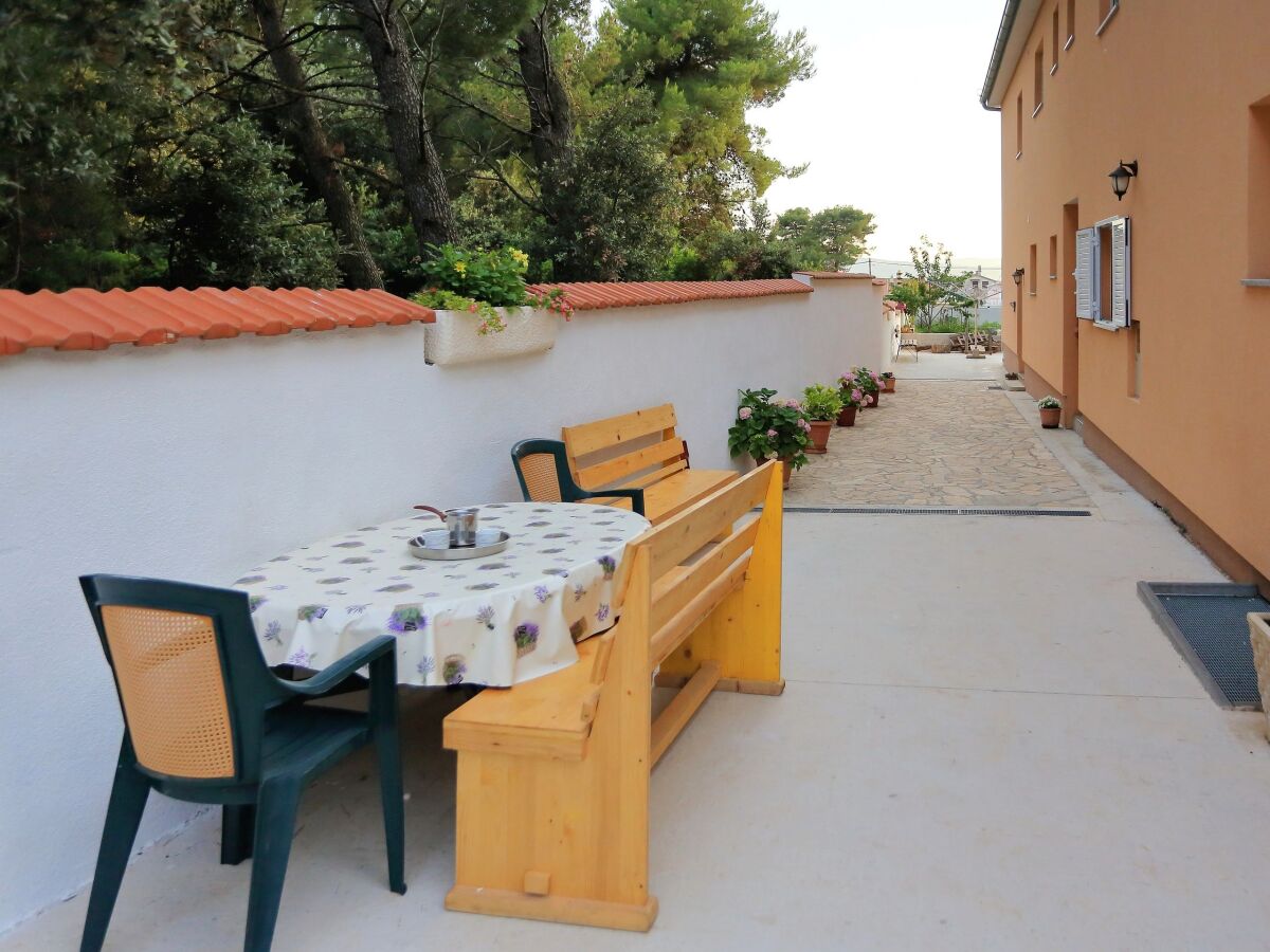 Apartment Two bedroom apartment with terrace Bibinje, Zadar A-18110-a - Outdoor photo 3