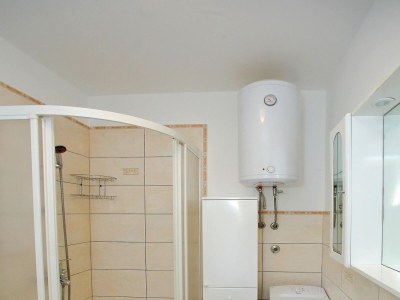 Apartment Two bedroom apartment with terrace Bibinje, Zadar A-18110-a - Outdoor photo 17