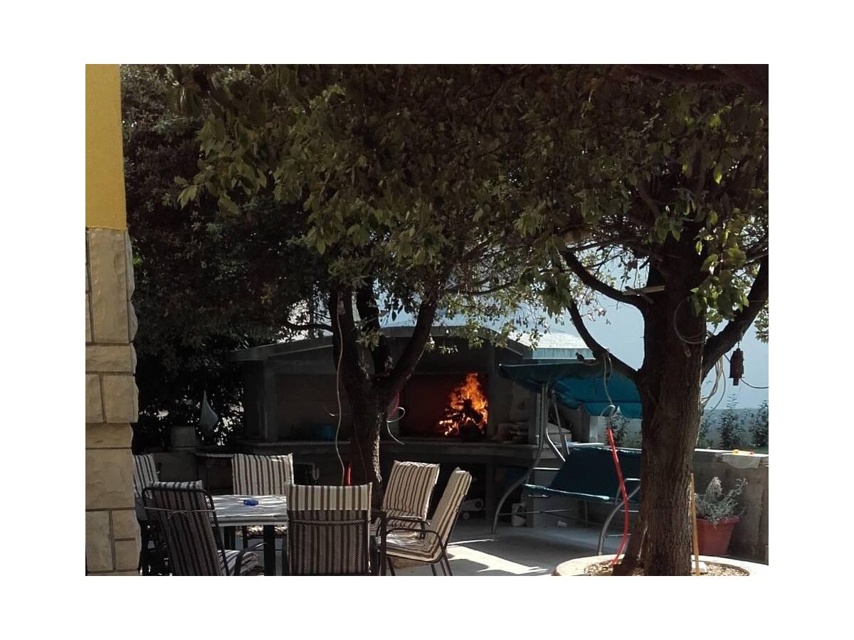 Apartment One bedroom apartment with terrace Banjol, Rab A-5007-a - Outdoor photo 5