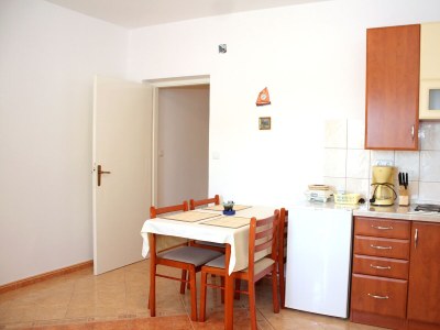 Apartment One bedroom apartment with terrace Banjol, Rab A-5007-a - Outdoor photo 10