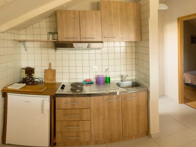 Apartment One bedroom apartment with terrace and sea view Vinišće, Trogir A-11003-a - Outdoor photo 12