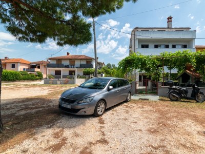 Apartment One bedroom apartment with balcony Rovinjsko Selo, Rovinj A-24651-a - Outdoor photo 6