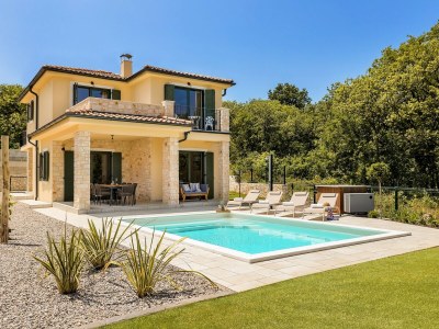 Villa Villa Pinaza C with heated pool, sauna, and whirlpool in Vrbnik - Outdoor photo 6