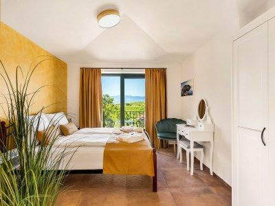 Villa Villa Pinaza C with heated pool, sauna, and whirlpool in Vrbnik - Features photo 26