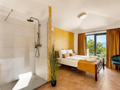 Villa Villa Pinaza C with heated pool, sauna, and whirlpool in Vrbnik - Features photo 28