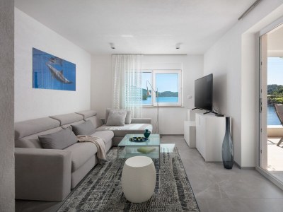 Apartment Two bedroom apartment near beach Pasadur, Lastovo A-24472-a - Outdoor photo 6