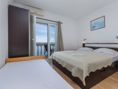 Apartment Two bedroom apartment with balcony and sea view Brela, Makarska A-24416-a - Outdoor photo 22