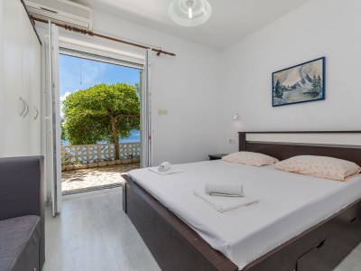 Apartment Two bedroom apartment with terrace and sea view Brela, Makarska A-24541-a - Outdoor photo 23