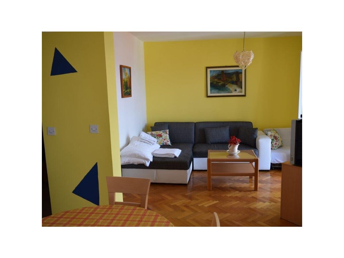 Apartment Two bedroom apartment with balcony and sea view Bol, Brač A-11728-a - Outdoor photo 2