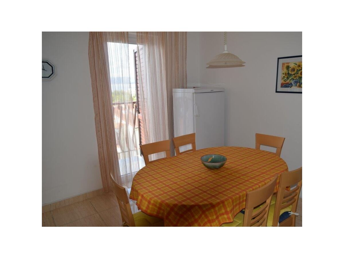 Apartment Two bedroom apartment with balcony and sea view Bol, Brač A-11728-a - Outdoor photo 3