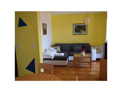 Apartment Two bedroom apartment with balcony and sea view Bol, Brač A-11728-a - Outdoor photo 2