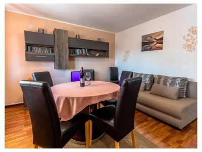 Apartment Two bedroom apartment with terrace Poreč A-22124-a - Outdoor photo 8