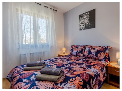 Apartment Two bedroom apartment with terrace Poreč A-22124-a - Outdoor photo 17