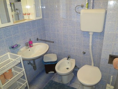 Apartment Two bedroom apartment with balcony Malinska, Krk A-19288-a - Outdoor photo 15