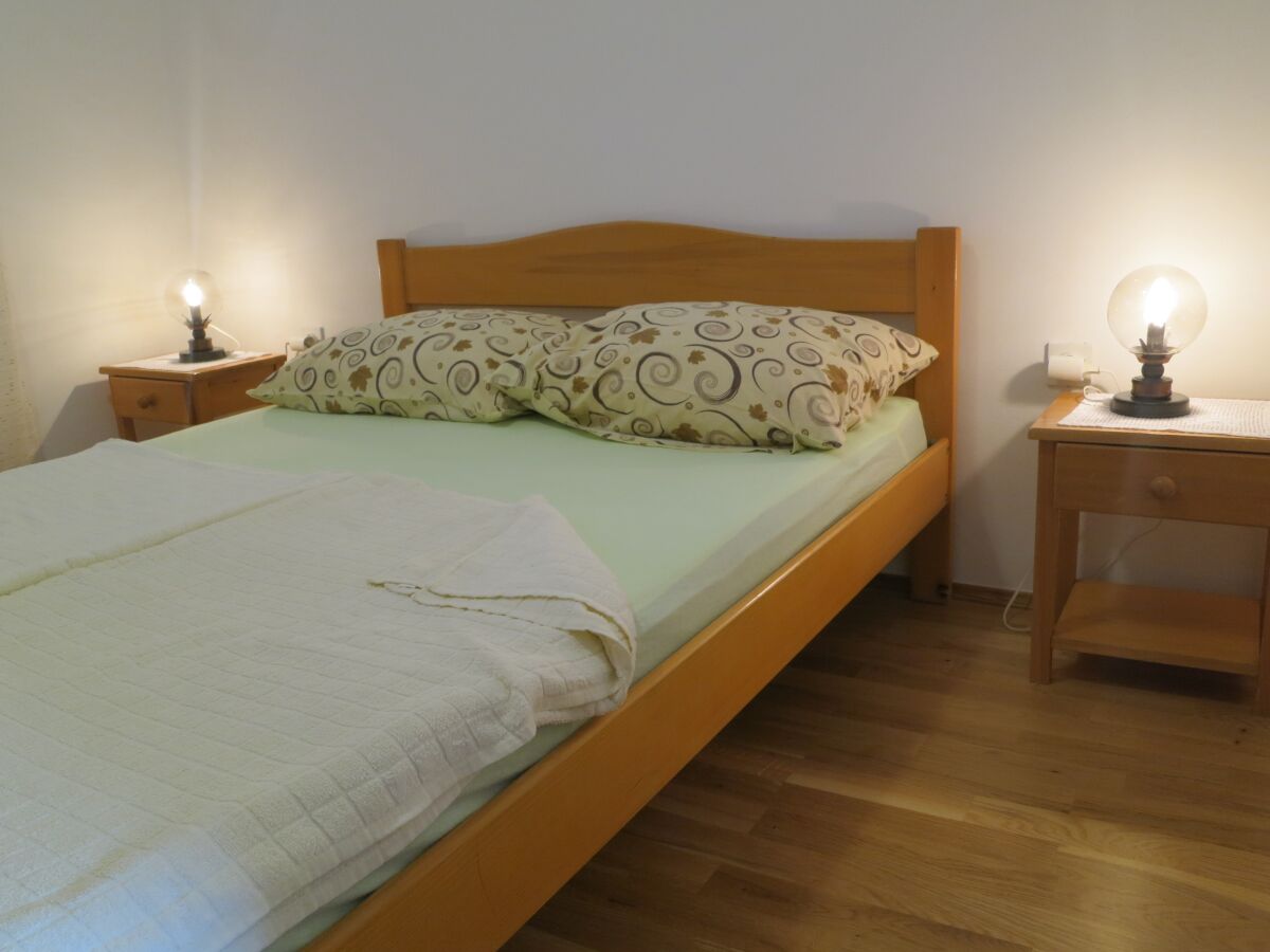 Apartment Two bedroom apartment with balcony Malinska, Krk A-19288-b