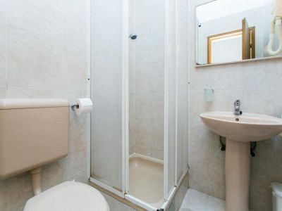 Apartment Apartments Elelu - Two-Bedroom Apartment with Terrace - Features photo 5