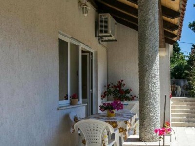 Apartment Apartments Elelu - Two-Bedroom Apartment with Terrace - Outdoor photo 12