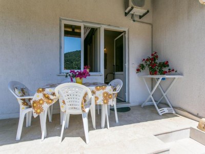 Apartment Apartments Elelu - Two-Bedroom Apartment with Terrace - Outdoor photo 14