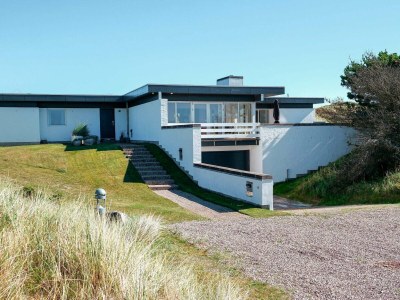 Holiday house Familienfreundliches Haus mit Sauna in Rødhus - Holiday house