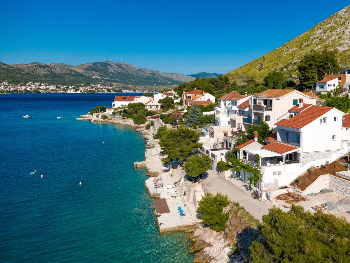 Holiday house Comfortable and spacious house near beach Šparadići, Šibenik K-24200 - Outdoor photo 5