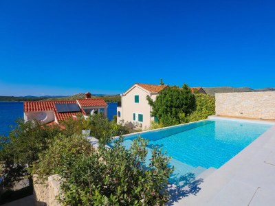 Holiday house Comfortable and spacious house near beach Šparadići, Šibenik K-24200 - Outdoor photo 21