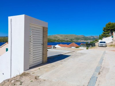 Holiday house Comfortable and spacious house near beach Šparadići, Šibenik K-24200 - Outdoor photo 30