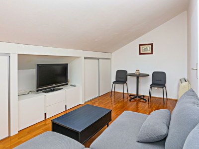 Holiday house Comfortable and spacious house near beach Šparadići, Šibenik K-24200 - Outdoor photo 42