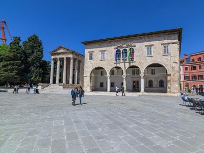 Apartment Two bedroom apartment with air-conditioning Pula A-24381-a - Outdoor photo 3