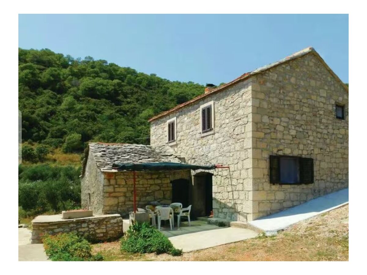 Holiday house Three bedroom house near beach Cove Srhov Dolac, Hvar K-22095