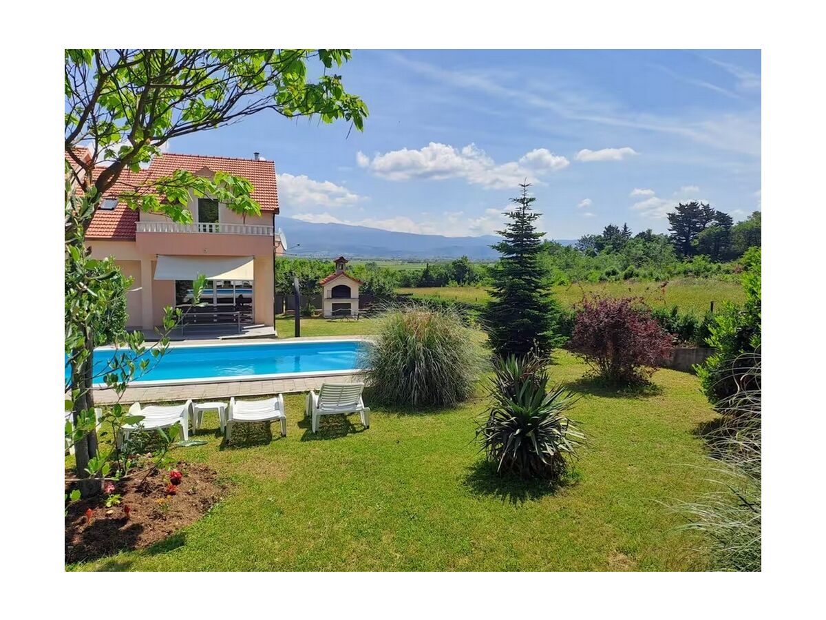 Holiday house Comfortable and spacious house with terrace Sinj, Zagora K-24347 - Outdoor photo 5