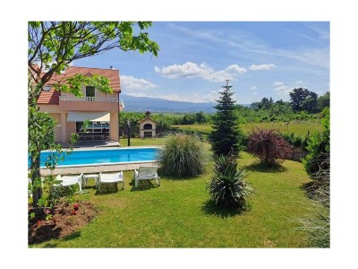 Holiday house Comfortable and spacious house with terrace Sinj, Zagora K-24347 - Outdoor photo 5