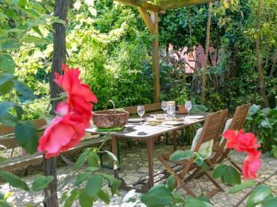 Apartment Two bedroom apartment with balcony Žrnovnica, Split A-24236-a - Outdoor photo 7