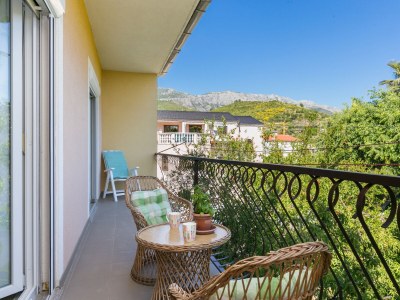 Apartment Two bedroom apartment with balcony Žrnovnica, Split A-24236-a - Outdoor photo 25