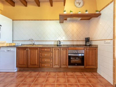 Villa Villa in Alcudia with Private Pool & Terrace - Features photo 26