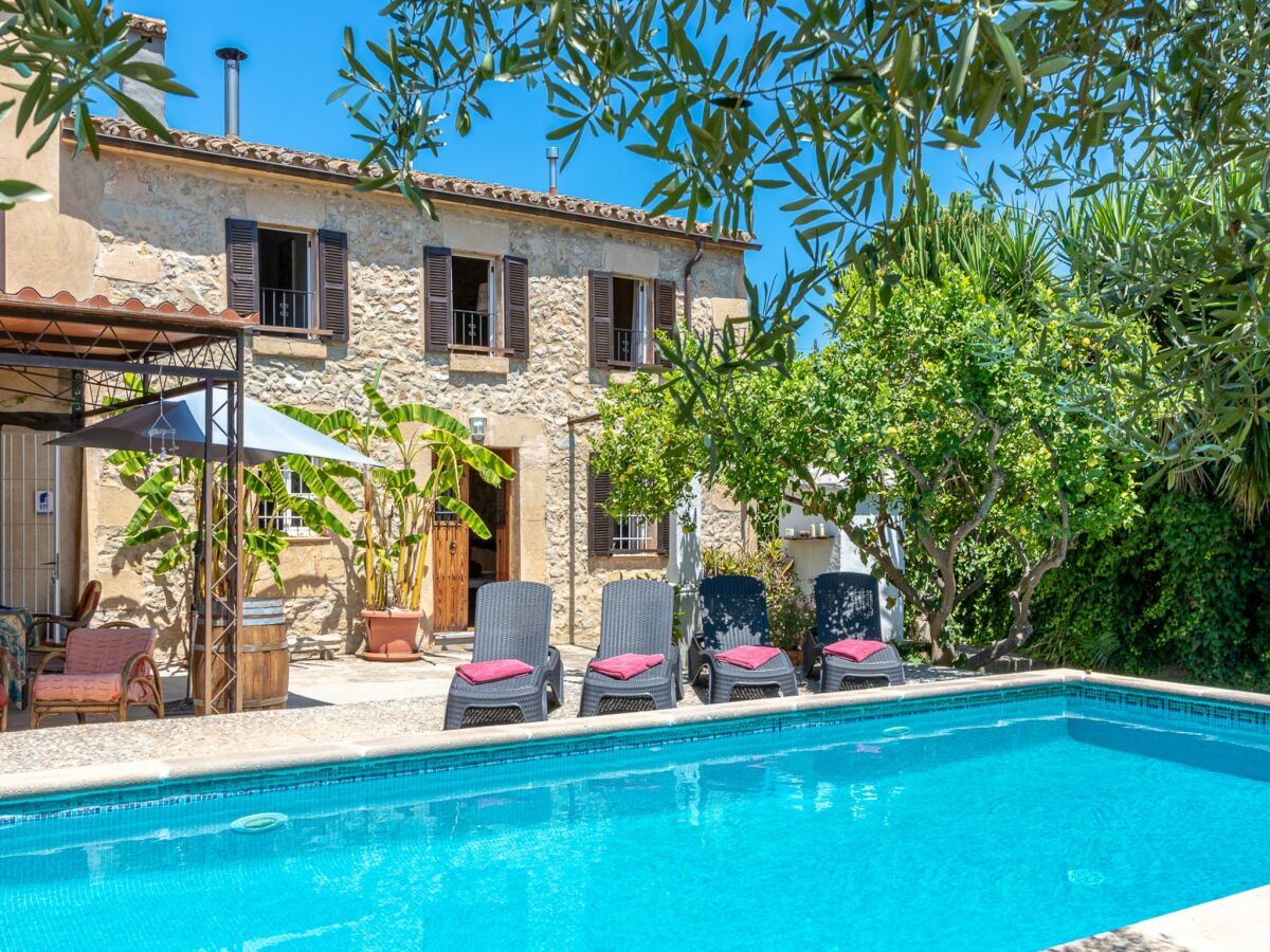 Villa Traditional Charm with Private Pool - Outdoor photo 2