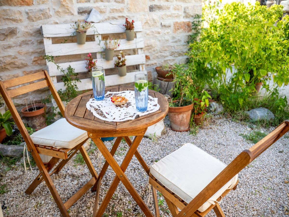 Apartment Stone House Harmony -Studio Apartment with Patio and Garden View ( 2 ) - Outdoor photo 2