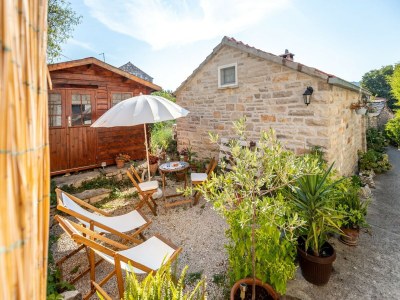 Apartment Stone House Harmony -Studio Apartment with Patio and Garden View ( 2 ) - Outdoor photo 9