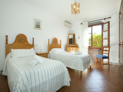 Villa Villa in Pollensa with Private Pool & BBQ - Features photo 24