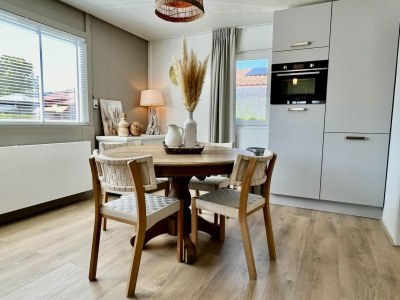 Holiday house Bungalow in park with fenced garden - Features photo 18