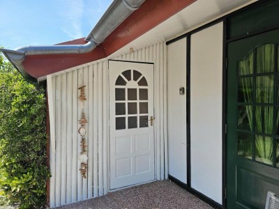 Holiday house Bungalow in park with fenced garden - Features photo 25