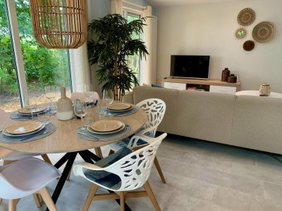 Holiday house Modern chalet with terrace, veranda - Features photo 24