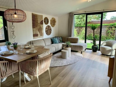 Holiday house Pleasant chalet with veranda - Features photo 11