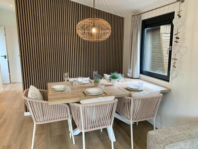 Holiday house Pleasant chalet with veranda - Features photo 17