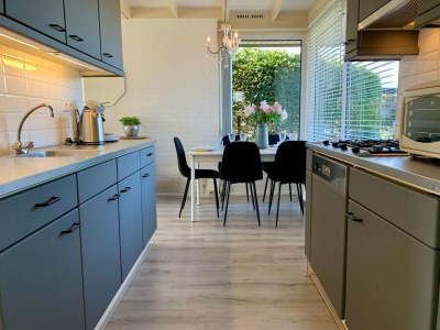 Holiday house Bungalow Sint Maartenszee near Sandy Beach - Features photo 8