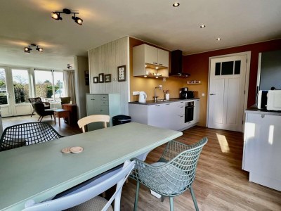 Holiday house Modern bungalow close to beach with views - Features photo 9