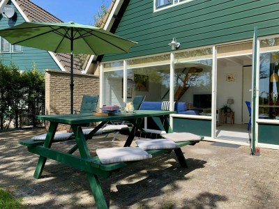 Holiday house Holiday bungalow in Sint Maartensbrug - Outdoor photo 3