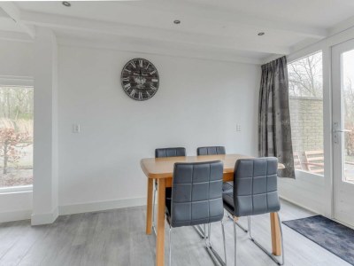 Holiday house Modern, cosy family bungalow near beach - Features photo 14