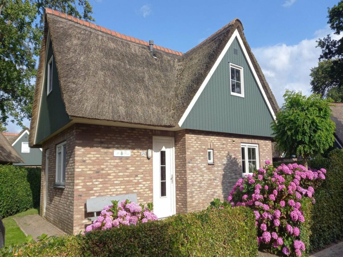 Holiday house Villa nahe der Küste mit Sauna für 6 Von Belvilla - Outdoor photo 3